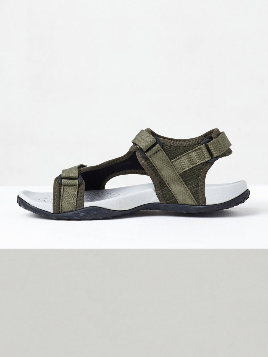 Wildcraft Men HYPALITE™ Vesta Plus Casual Sandal on www.NeosSports.com