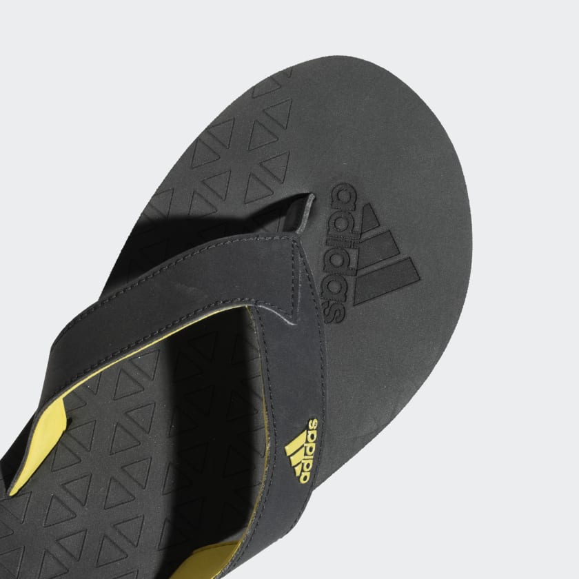 Adidas Men Aviate M Casual Flip Flops on www.NeosSports