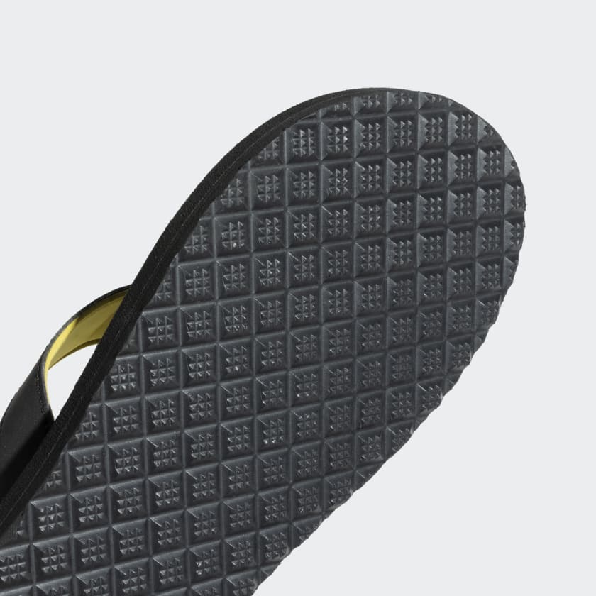 Adidas Men Aviate M Casual Flip Flops on www.NeosSports