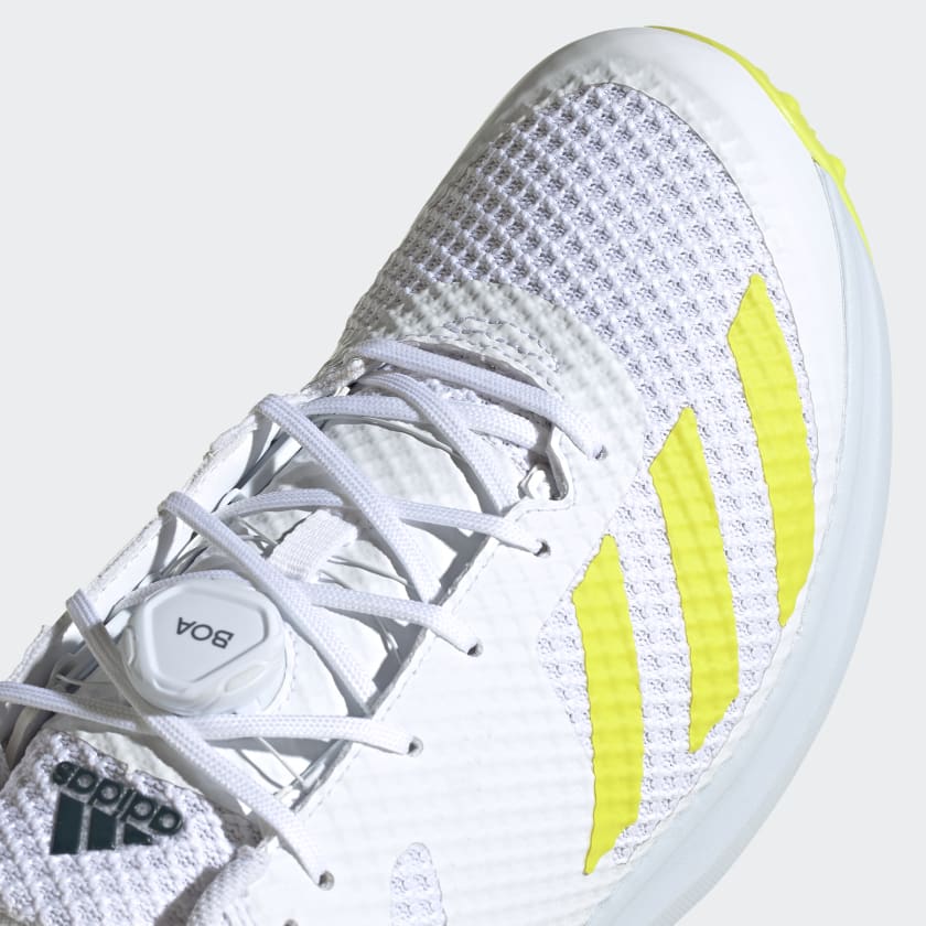 Adidas Adipower Vector Mid 20 Cricket Shoes on www.NeosSports.com