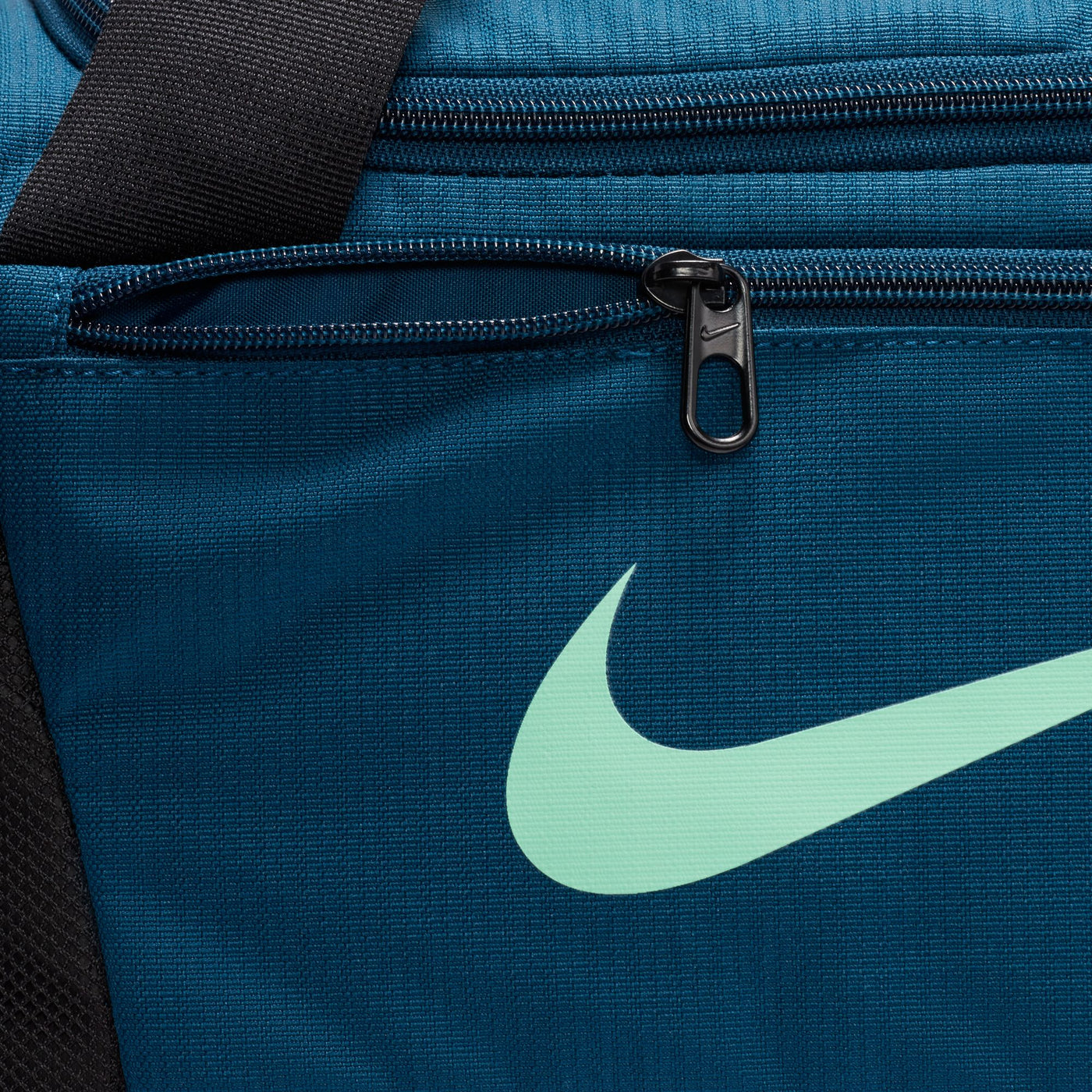 Nike Brasilia 9.5 Extra Small 25L Training Duffel Bag on www.NeosSports.com