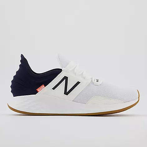 New Balance Men Fresh Foam Roav Casual Shoes on www.NeosSports.com