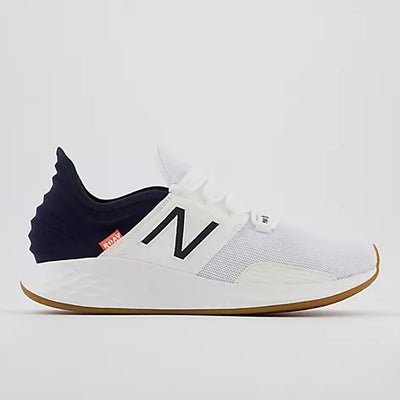 New Balance Men Fresh Foam Roav Casual Shoes on www.NeosSports.com