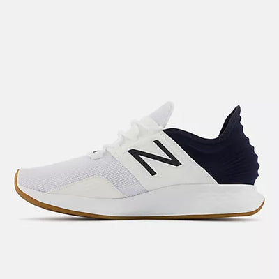 New Balance Men Fresh Foam Roav Casual Shoes on www.NeosSports.com